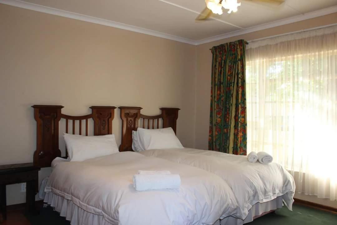 Lord Fraser Guest House Wepener Exterior foto